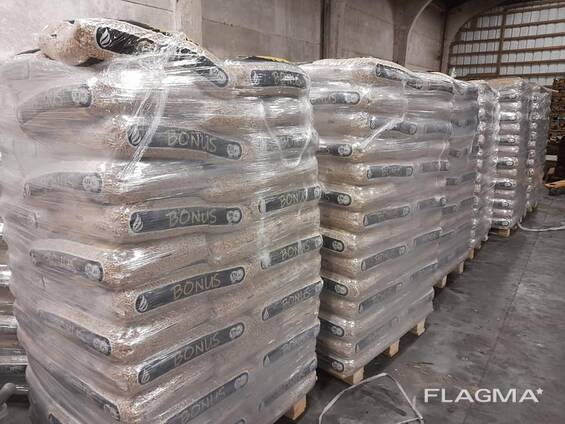 Wood Pellets in 15kg Bags EN Plus A1 Pine Wood 6mm ENplus A1 Pine Wood Pellet