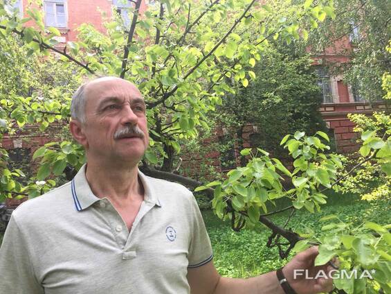 Уход за пожилыми людьми с проживанием